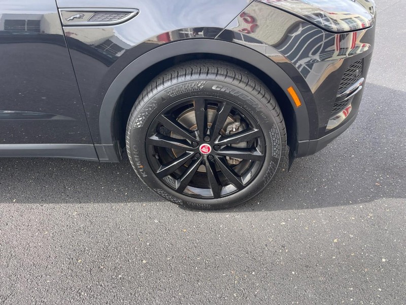 Jaguar E-Pace Vehicle Image 07