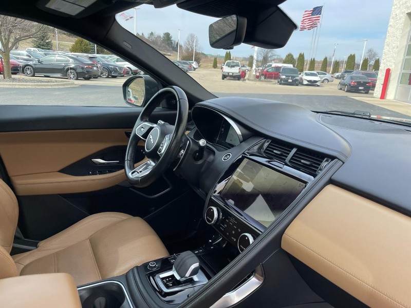 Jaguar E-Pace Vehicle Image 09