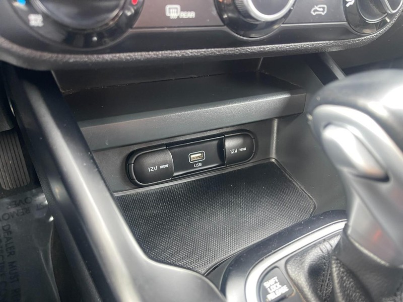 Kia Soul Vehicle Image 25