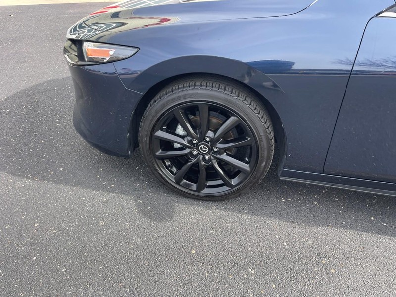 Mazda Mazda3 Hatchback Vehicle Image 06