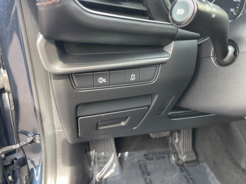 Mazda Mazda3 Hatchback Vehicle Image 21