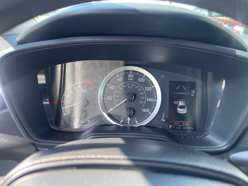 Toyota Corolla Vehicle Image 17