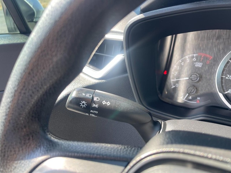 Toyota Corolla Vehicle Image 18