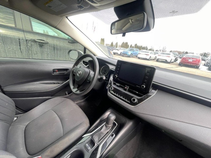 Toyota Corolla Vehicle Image 05