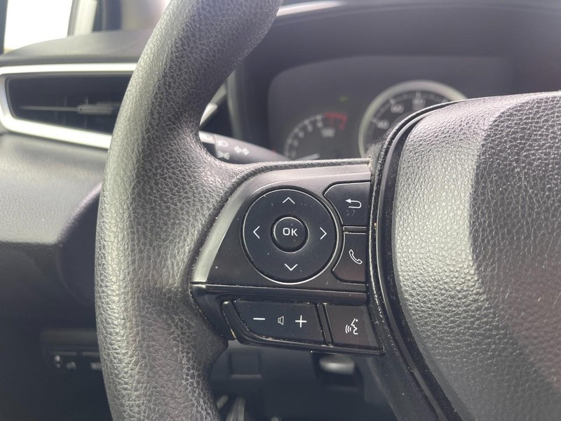 Toyota Corolla Vehicle Image 10