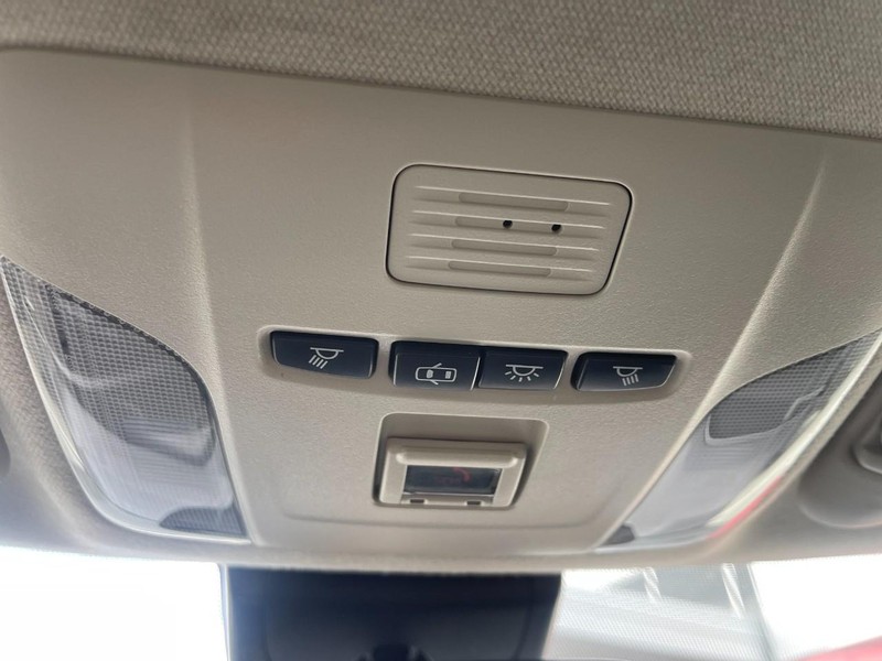 Toyota Corolla Vehicle Image 19