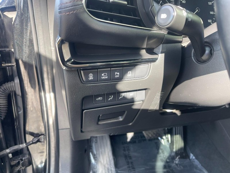 Mazda Mazda3 Sedan Vehicle Image 18