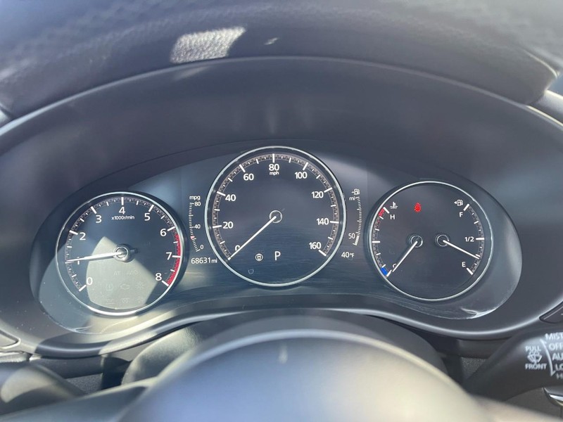 Mazda Mazda3 Sedan Vehicle Image 24