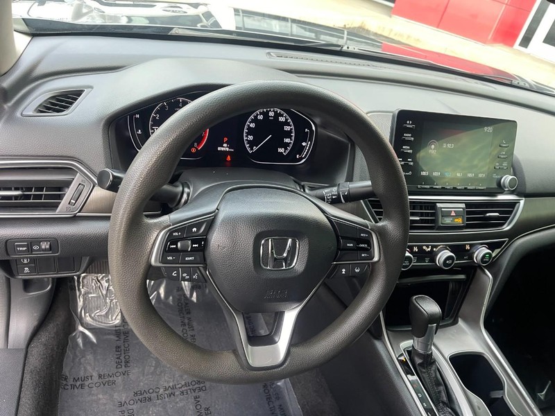 Honda Accord Sedan Vehicle Image 20