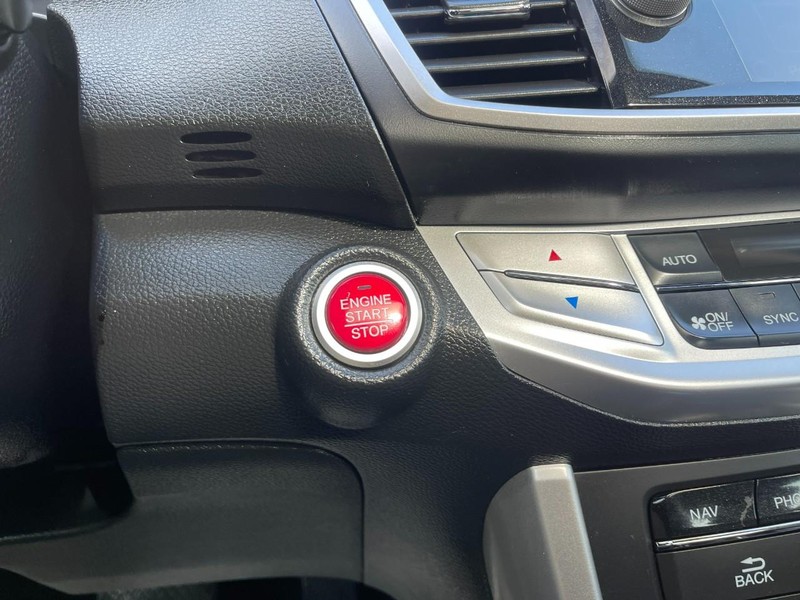 Honda Accord Sedan Vehicle Image 28