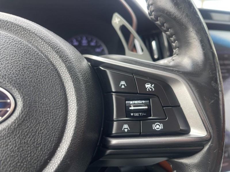 Subaru Legacy Vehicle Image 27