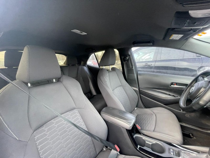 Toyota Corolla Hatchback Vehicle Image 04