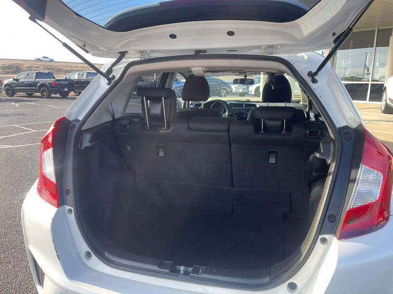 Honda Fit Vehicle Image 11