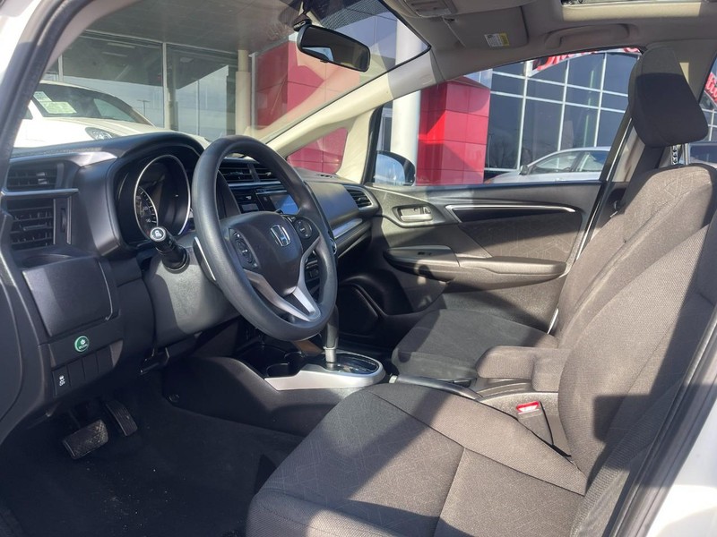 Honda Fit Vehicle Image 13