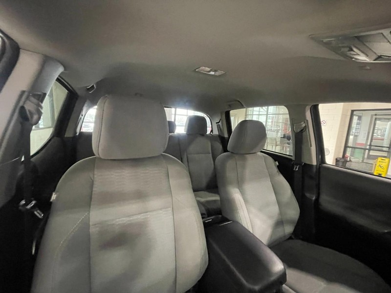 Toyota Tacoma 4WD Vehicle Image 04