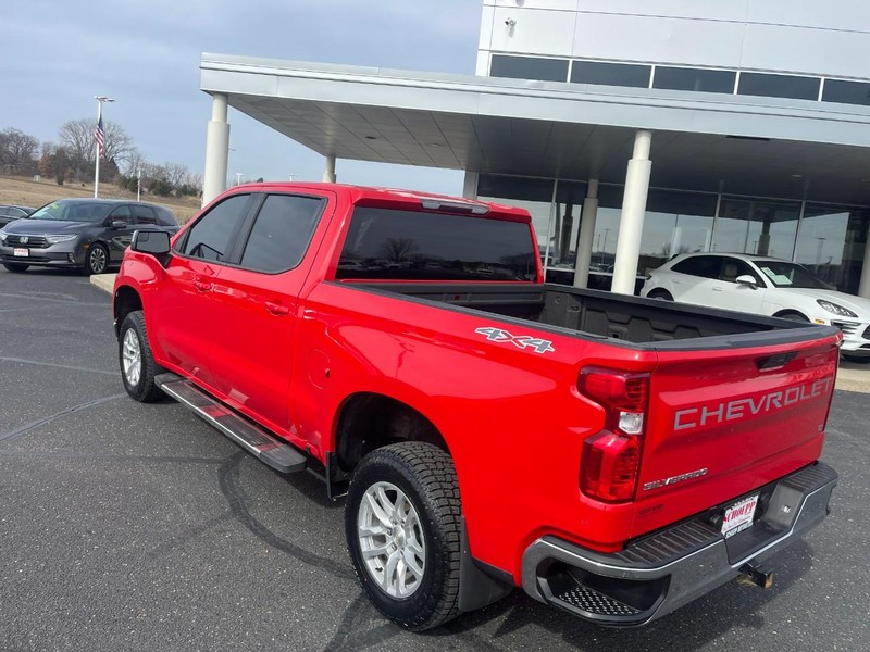 Chevrolet Silverado 1500 Vehicle Image 04