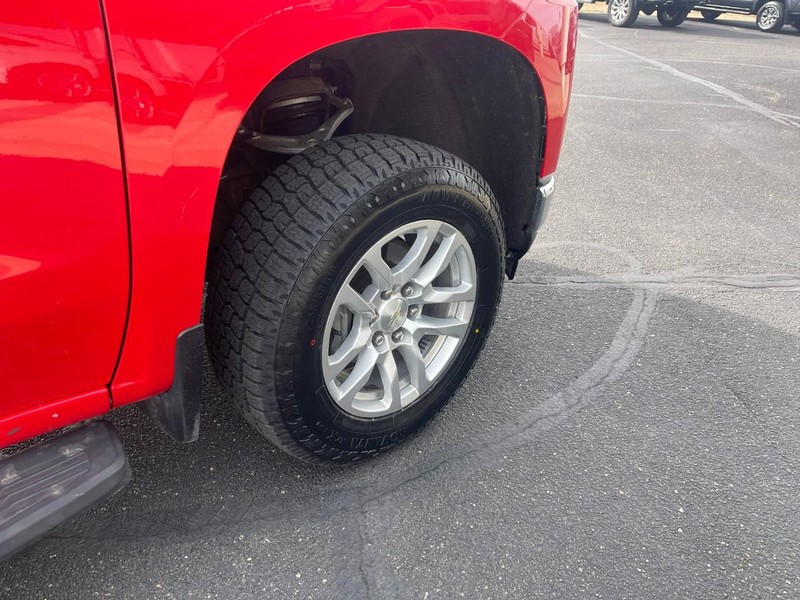 Chevrolet Silverado 1500 Vehicle Image 05