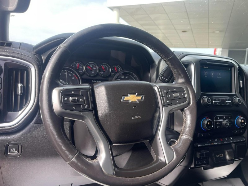 Chevrolet Silverado 1500 Vehicle Image 17