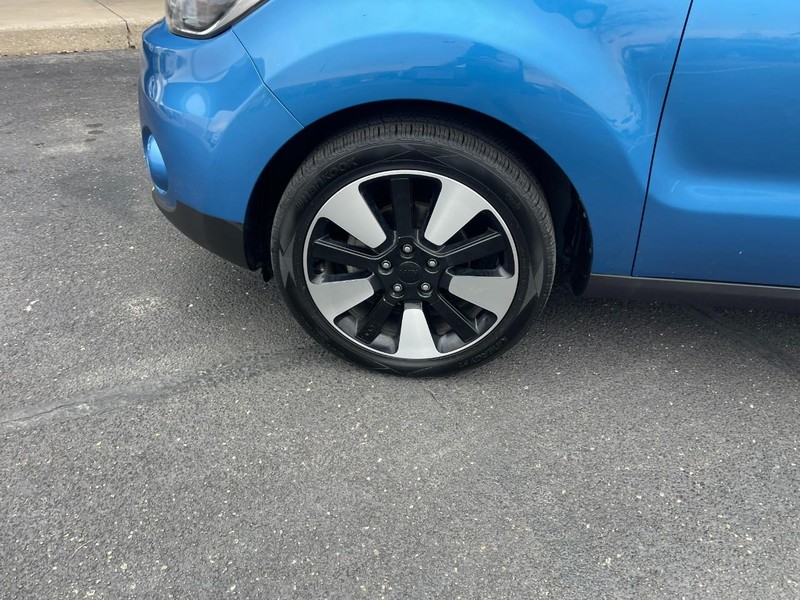 Kia Soul Vehicle Image 06