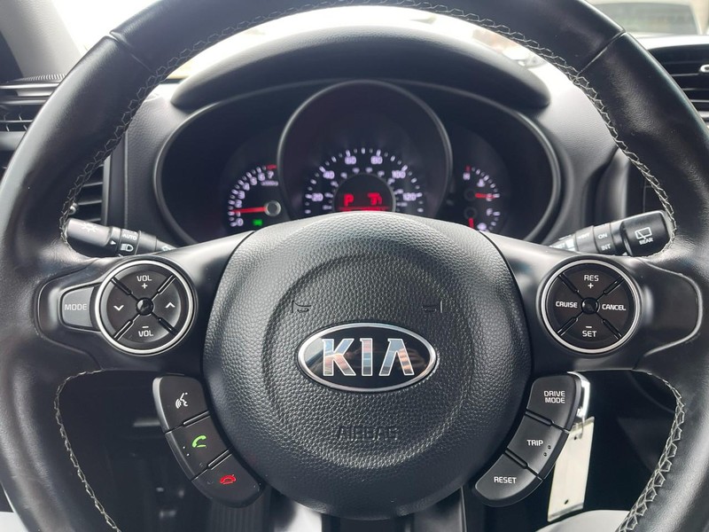 Kia Soul Vehicle Image 20