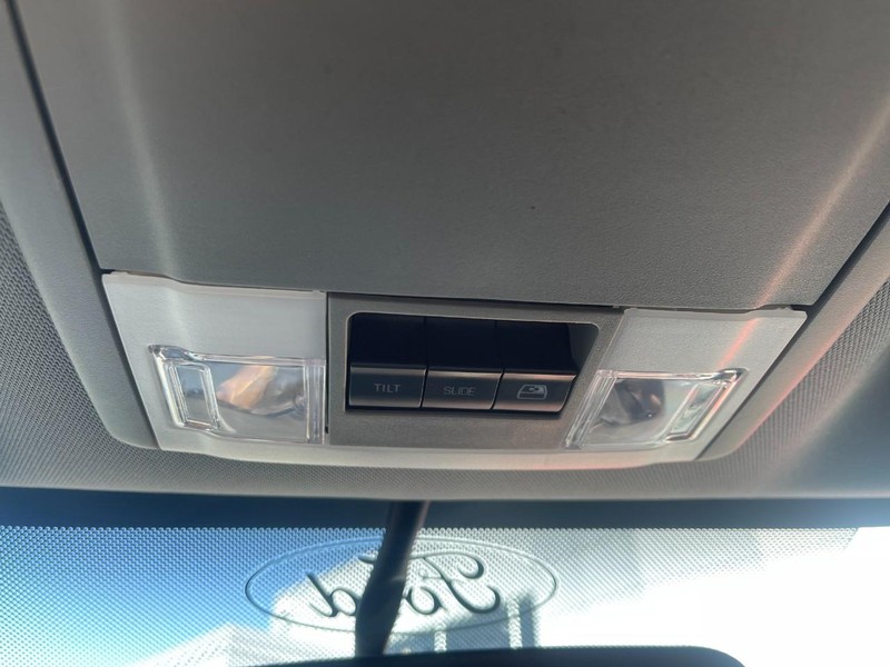 Ford F-150 Vehicle Image 32