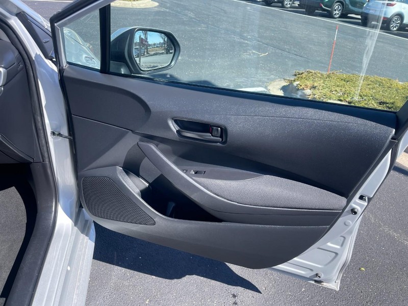 Toyota Corolla Vehicle Image 08