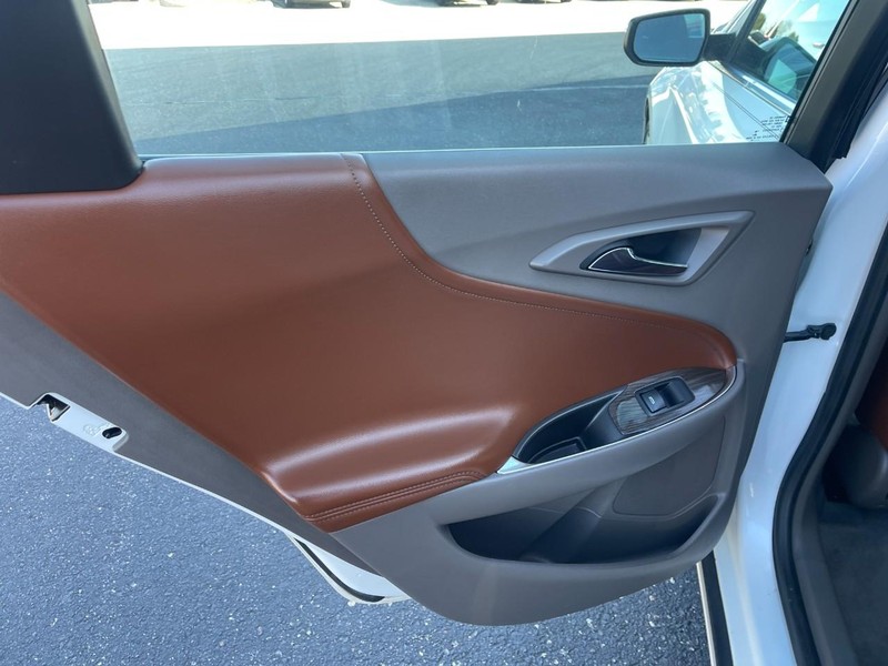 Chevrolet Malibu Vehicle Image 15