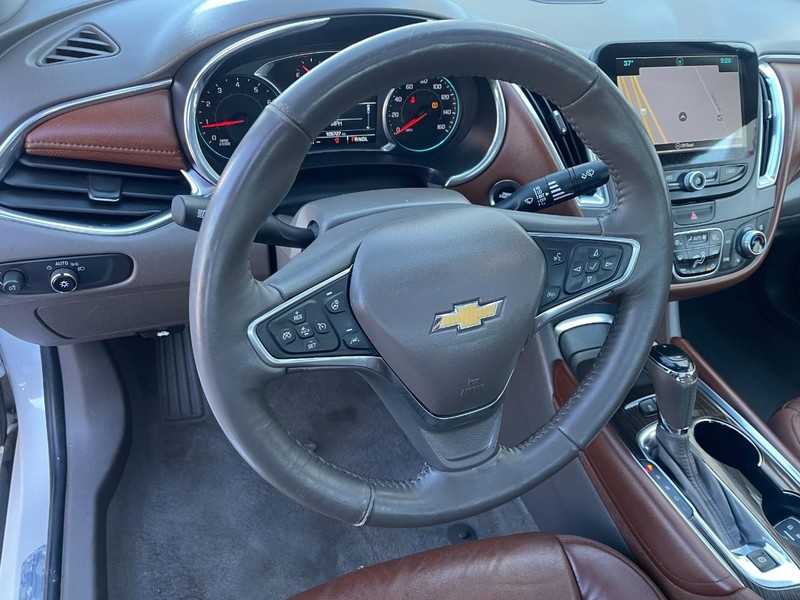 Chevrolet Malibu Vehicle Image 21