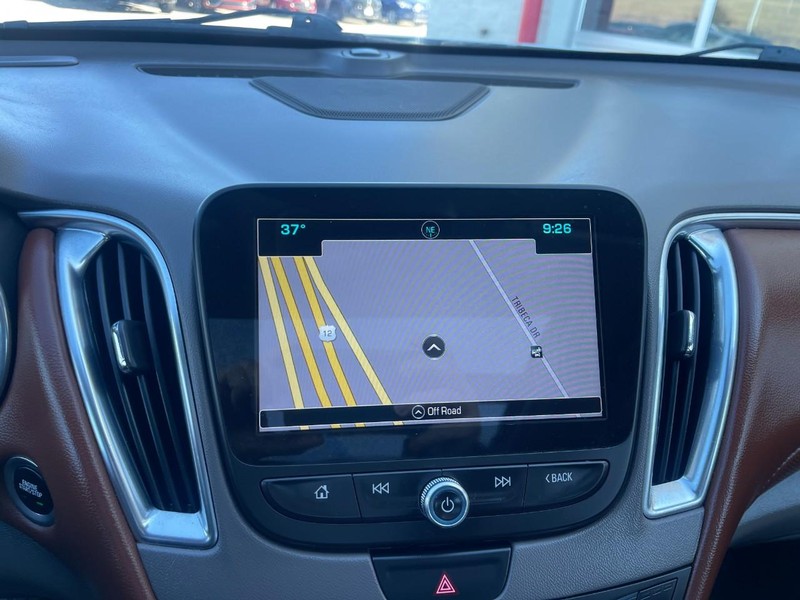 Chevrolet Malibu Vehicle Image 26