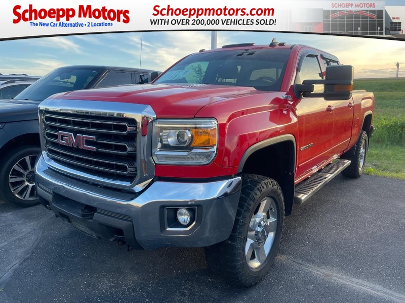 2016 GMC Sierra 4WD Crew Cab Standard Box SLE's photo