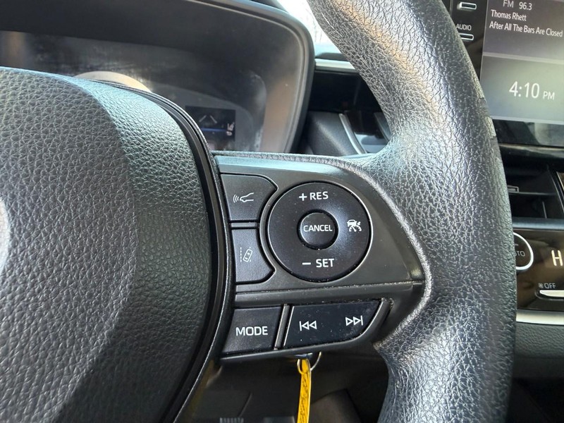 Toyota Corolla Vehicle Image 29