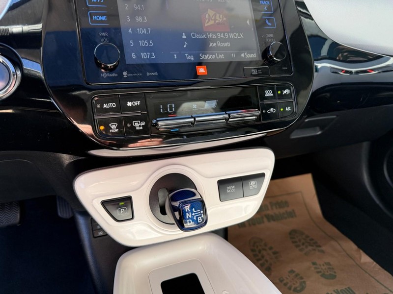 Toyota Prius Vehicle Image 37