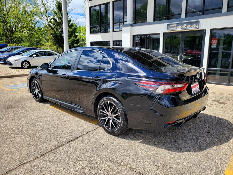 Toyota Camry Vehicle Image 07