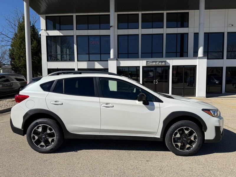 Subaru Crosstrek Vehicle Image 06