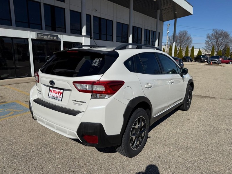 Subaru Crosstrek Vehicle Image 07