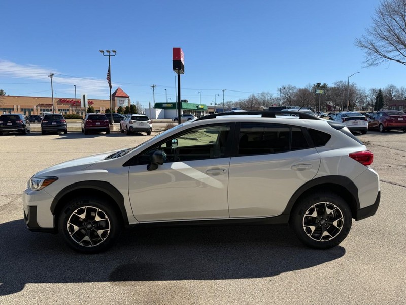 Subaru Crosstrek Vehicle Image 13