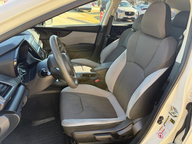 Subaru Crosstrek Vehicle Image 14