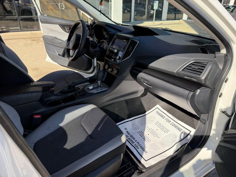 Subaru Crosstrek Vehicle Image 23