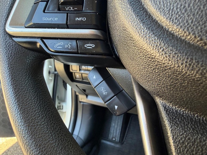 Subaru Crosstrek Vehicle Image 28