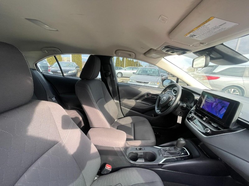 Toyota Corolla Vehicle Image 03