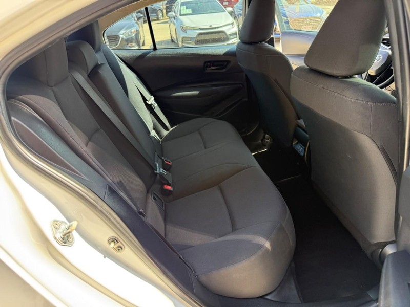 Toyota Corolla Vehicle Image 20