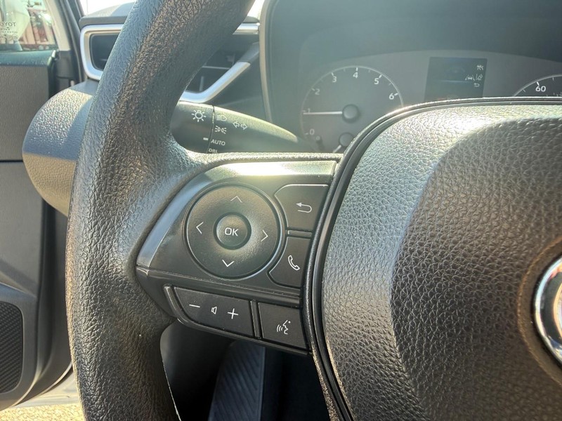 Toyota Corolla Vehicle Image 27