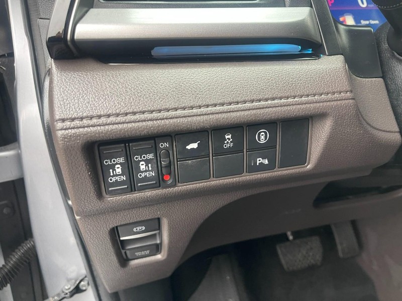 Honda Odyssey Vehicle Image 20