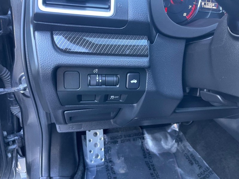 Subaru WRX Vehicle Image 18