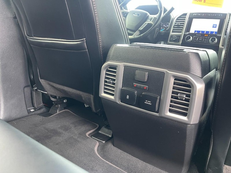 Ford Super Duty F-250 SRW Vehicle Image 10