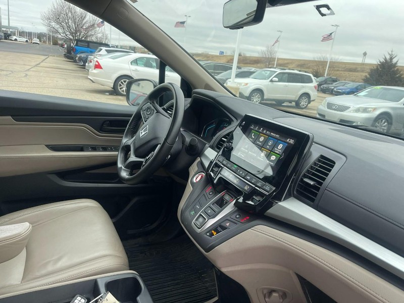 Honda Odyssey Vehicle Image 02