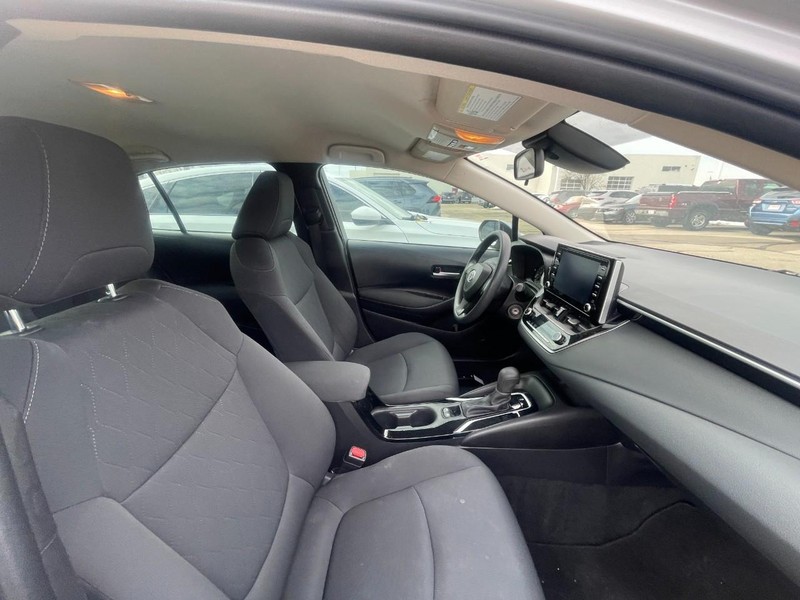 Toyota Corolla Vehicle Image 03