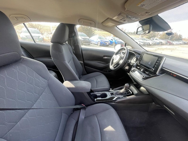 Toyota Corolla Vehicle Image 03