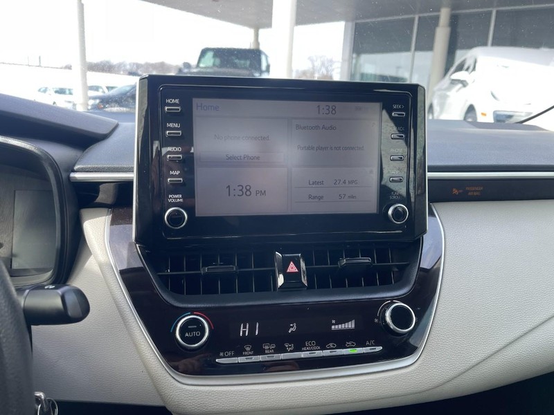 Toyota Corolla Vehicle Image 16