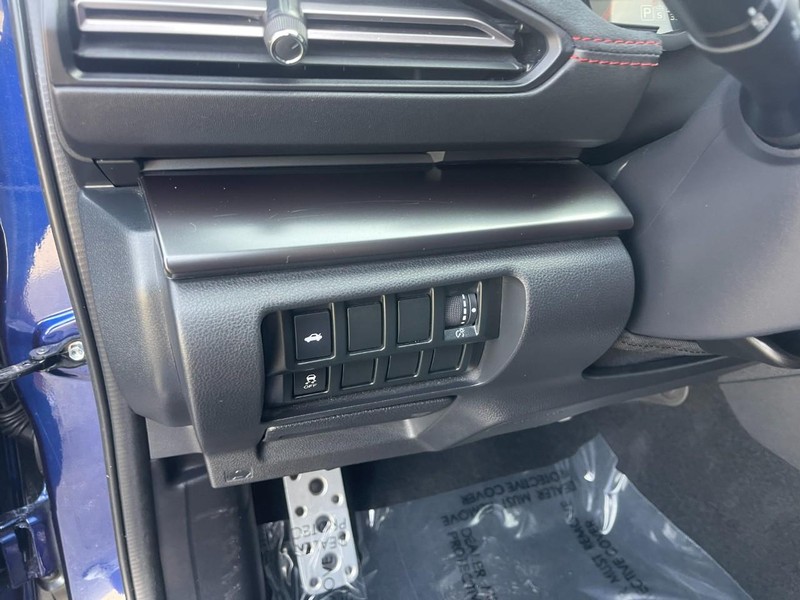 Subaru WRX Vehicle Image 22